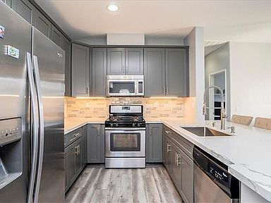 Building Photo - Beautifully REMODELED CONTEMPORARY CORNER ...