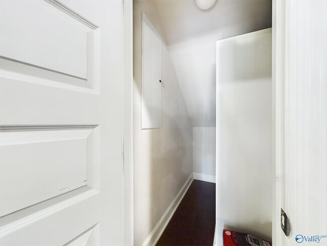 Building Photo - 235 Mill Walk Ct