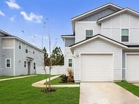 Building Photo - 81 Ridge Lake Rd