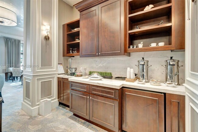 Building Photo - 19925 NE 39th Pl