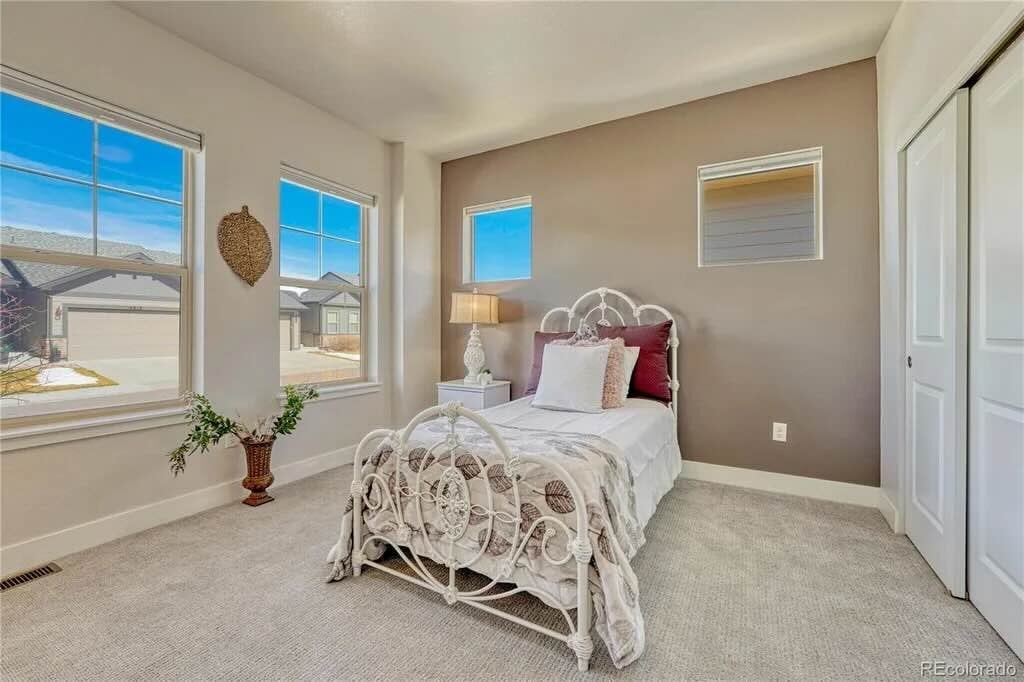 Building Photo - 6810 Sea Oats Dr