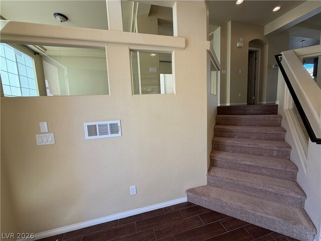 Building Photo - 6014 Pirates Delight Ave