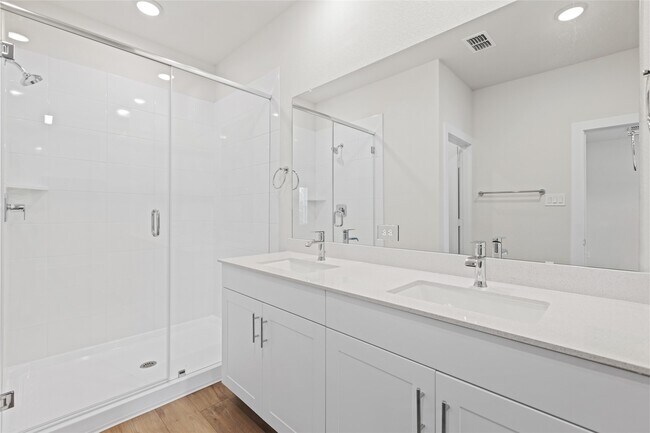 Building Photo - 8117 Danson Ln