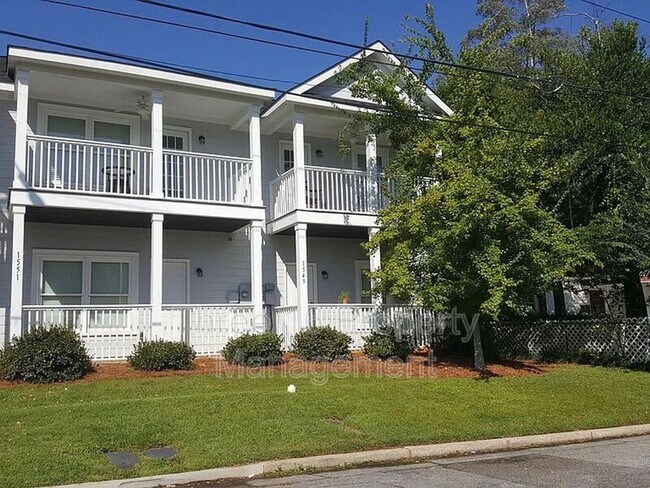 Building Photo - 1555 Craig St