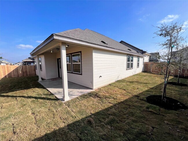 Building Photo - 3201 College Park Dr