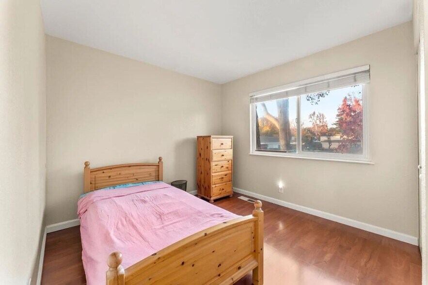 Building Photo - 7108 Coral Gables Cir