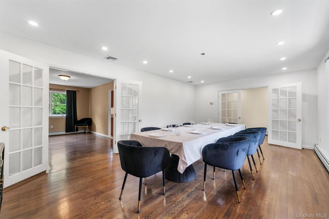 Building Photo - 14 Cheesecote Ct