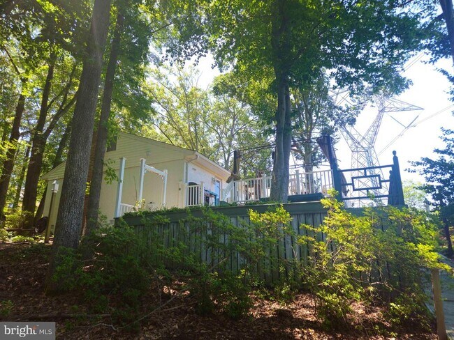 Building Photo - 159 Olde Concord Rd
