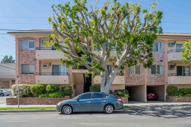 Front of Building - 11871 Idaho Ave