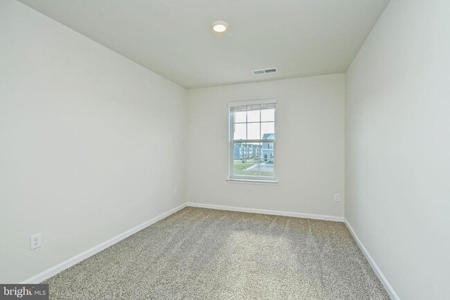 Building Photo - 157 Schyrock Dr