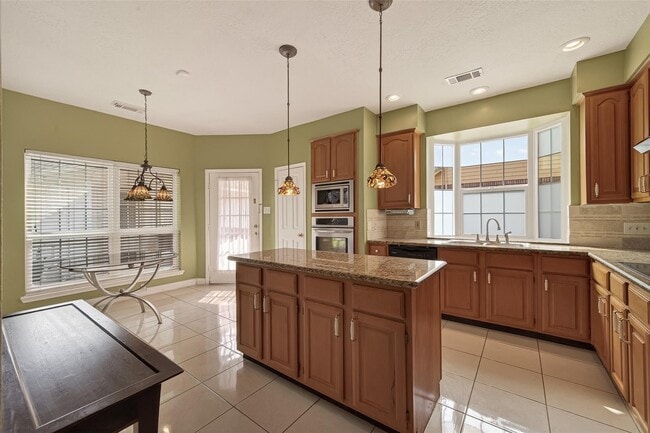Building Photo - 3503 Ashlock Dr