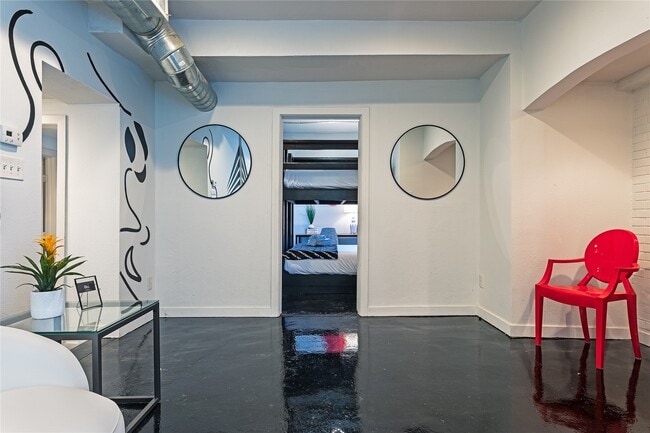 Building Photo - 3312 Greenbriar Dr