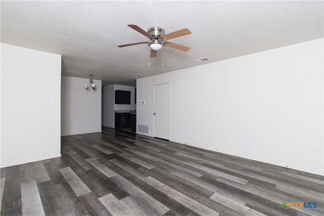 Building Photo - 1308 Liberation Ln