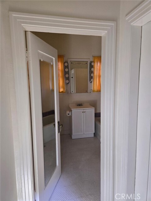 Building Photo - 1731 Winona Blvd