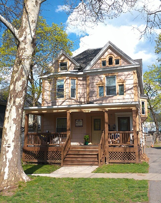Primary Photo - 509 Columbus Ave