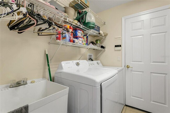 Building Photo - 3851 Beacon Ridge Way