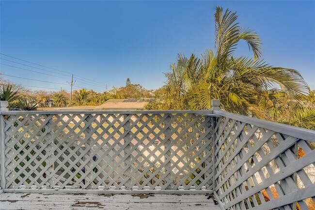 Building Photo - 508 Garland Cir