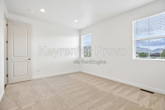 Building Photo - 2568 N 3670 W