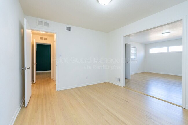 Building Photo - 6002 E 8th St N