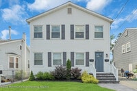 Building Photo - 1226 1/2 Briarwood Rd-
