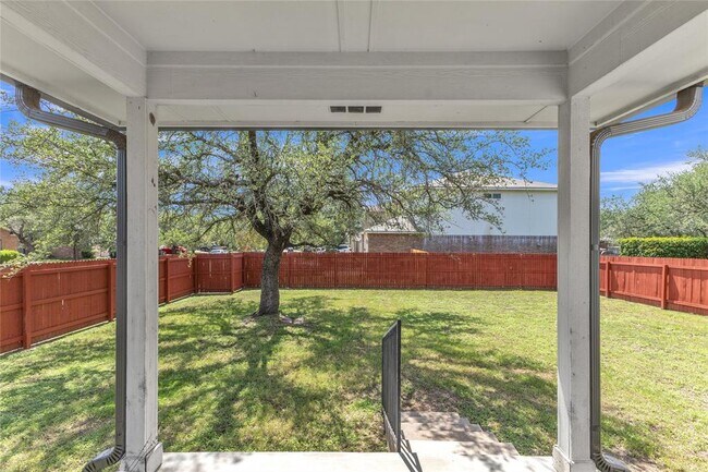 Building Photo - 3730 Castle Rock Dr