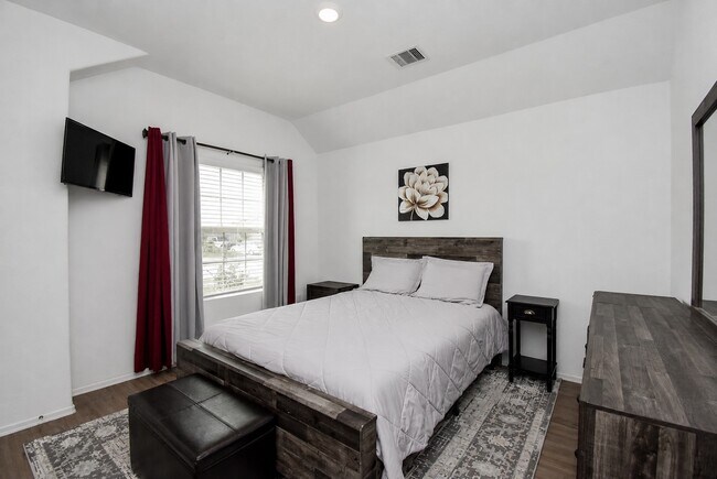 Building Photo - 26622 Bluestem Valley Ln