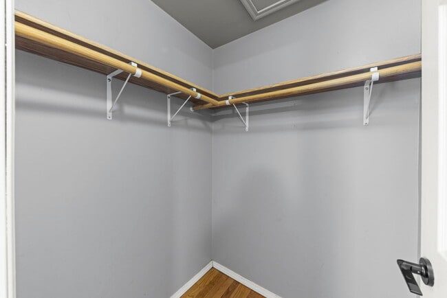 Building Photo - 548 Jo Ann Ct