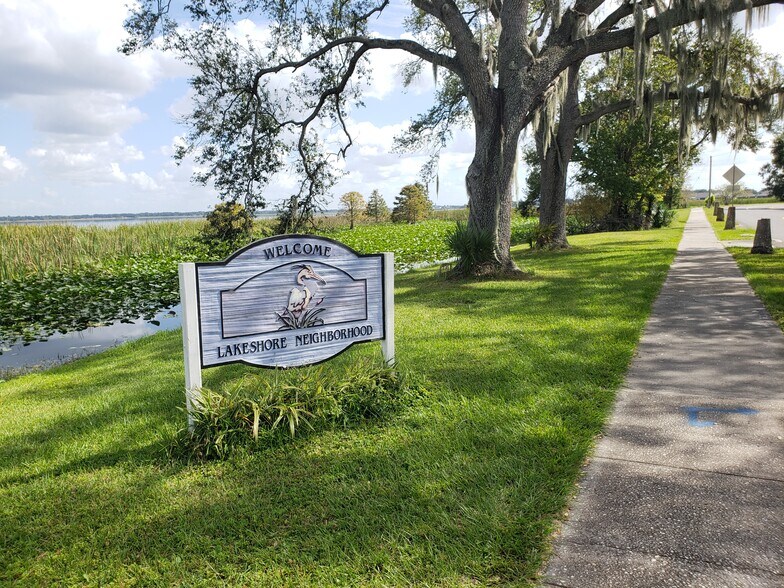 Building Photo - 939 E Bella Vista St