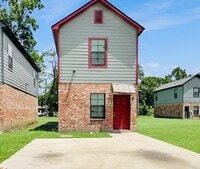 Building Photo - 5515 Paige St