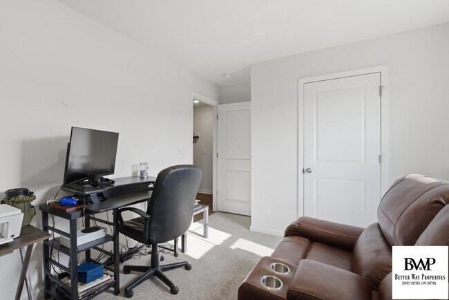 Building Photo - 1054 McKittrick Dr