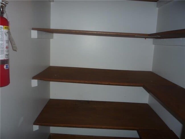 Building Photo - 4465 Mt Troy Rd Ext