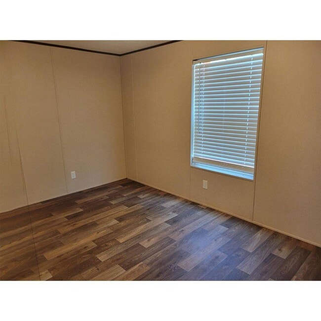 Building Photo - 15301 US-54