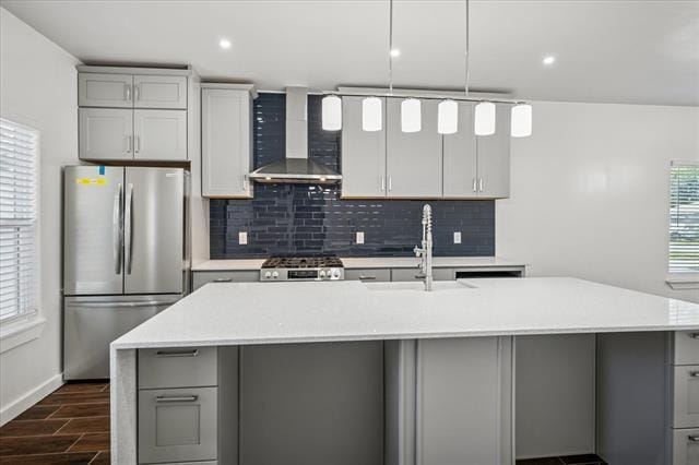 Building Photo - 329 S 2nd St