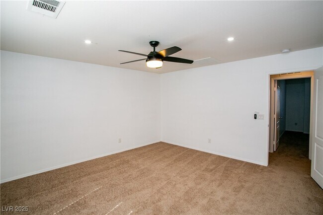 Building Photo - 7927 Bartlett Peak St