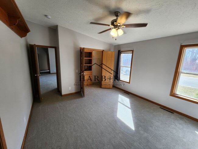 Building Photo - Single Family Home in Kasson, MN