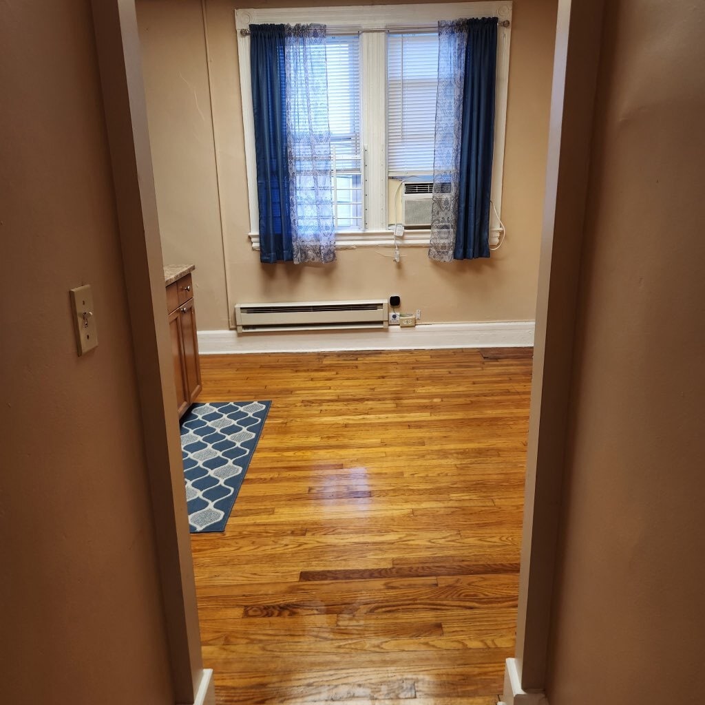 kitchen - 9 Moran St