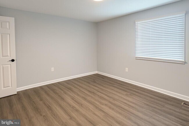 Building Photo - 13639 Clarendon Springs Ct