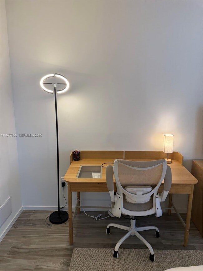 Building Photo - 801 S Miami Ave