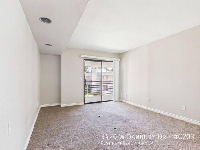 Building Photo - 3420 W Danbury Dr