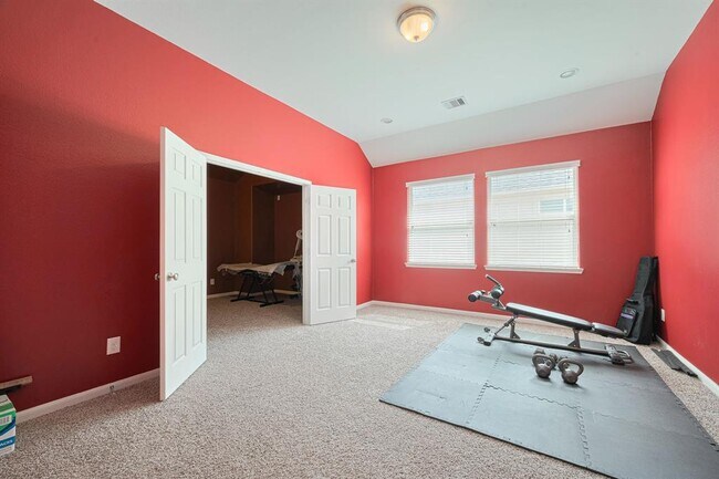 Building Photo - 5318 Kristen Cir