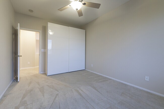 Building Photo - 11749 Via Esperanza St