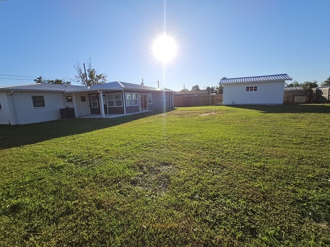 Building Photo - 6003 Pridgen St