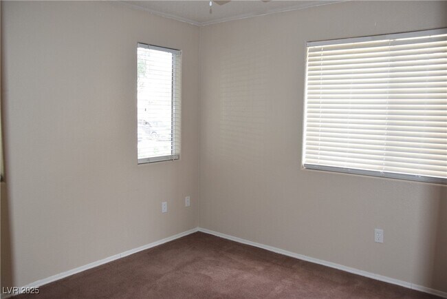 Building Photo - 8148 Finch Feather St