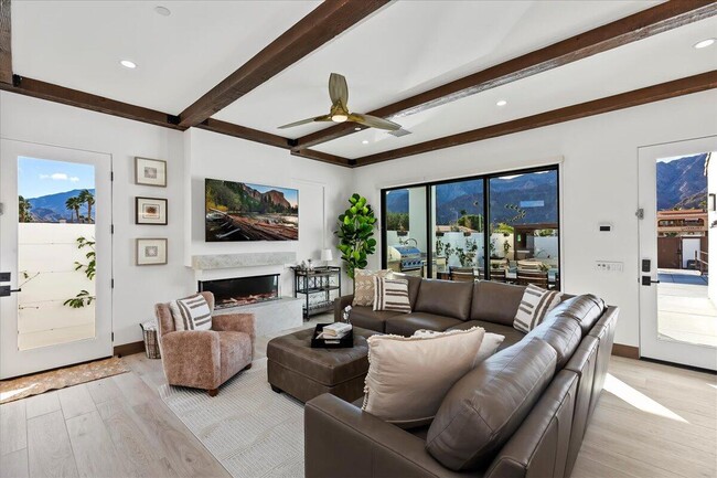 Building Photo - 51120 Avenida Navarro