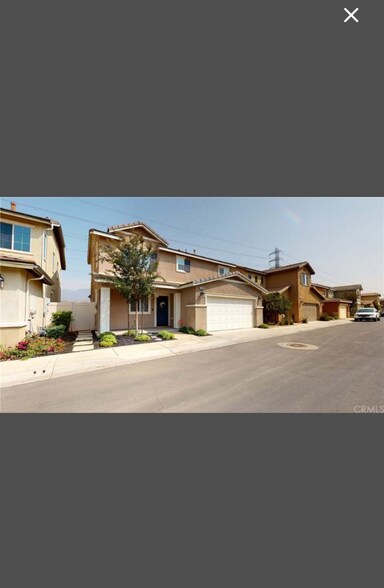 Building Photo - 1420 Chinaberry Ln