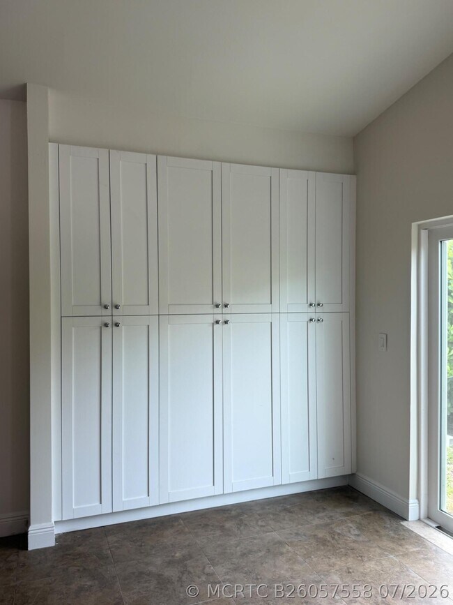 Building Photo - 20834 Sugarloaf Ln