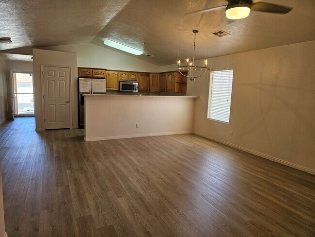 Building Photo - 2425 S 770 W