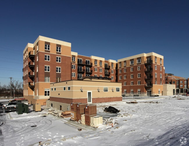 Building Photo - West Market Street Condominiums
