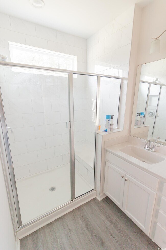 Building Photo - 508 Shellbark Dr