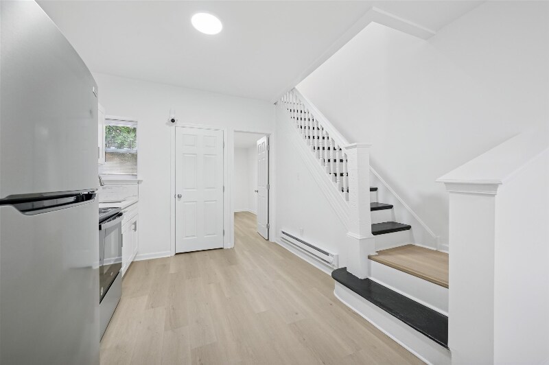 Building Photo - 888 N 46th St